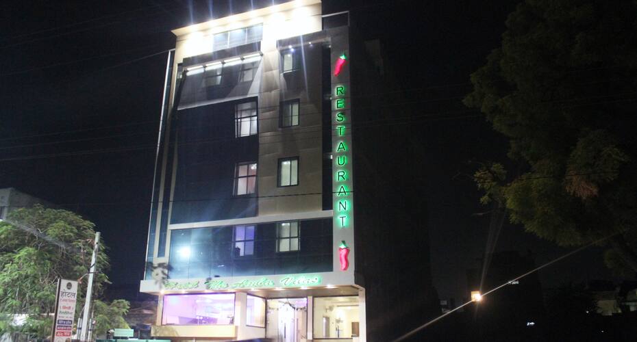 Hotel The Amba Vilas, Pali 1